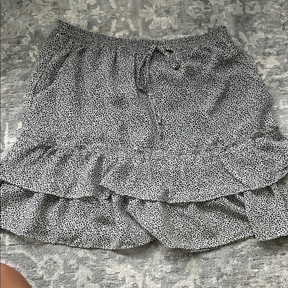 Sienna Sky Black and Cream Patterned Skirt